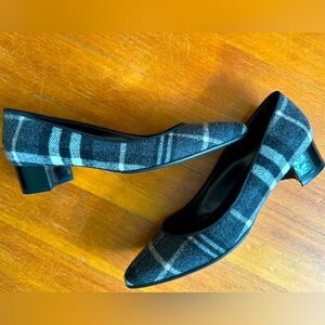 Manolo Blahnik Blk/Grey Tartan Stacked Heel (newly re-heeled)